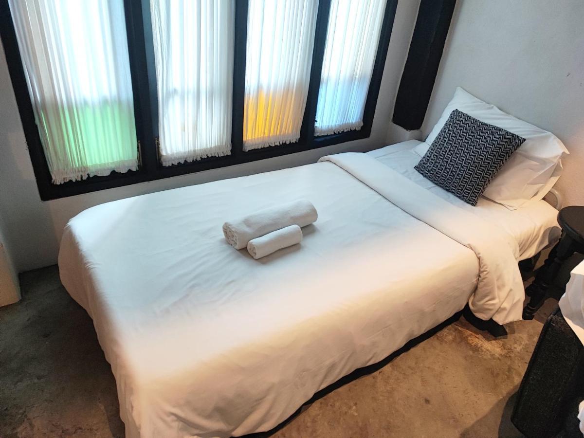 Chotana Villa Hotel Chiang Mai Exteriör bild