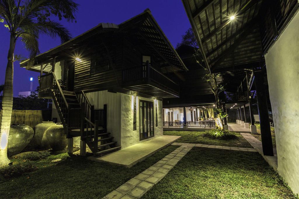 Chotana Villa Hotel Chiang Mai Exteriör bild